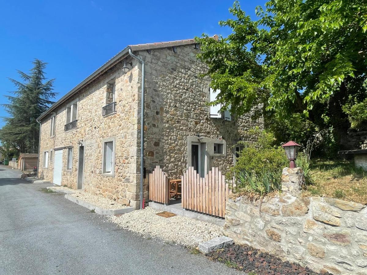 Guest house Domaine De La Pinede 2*