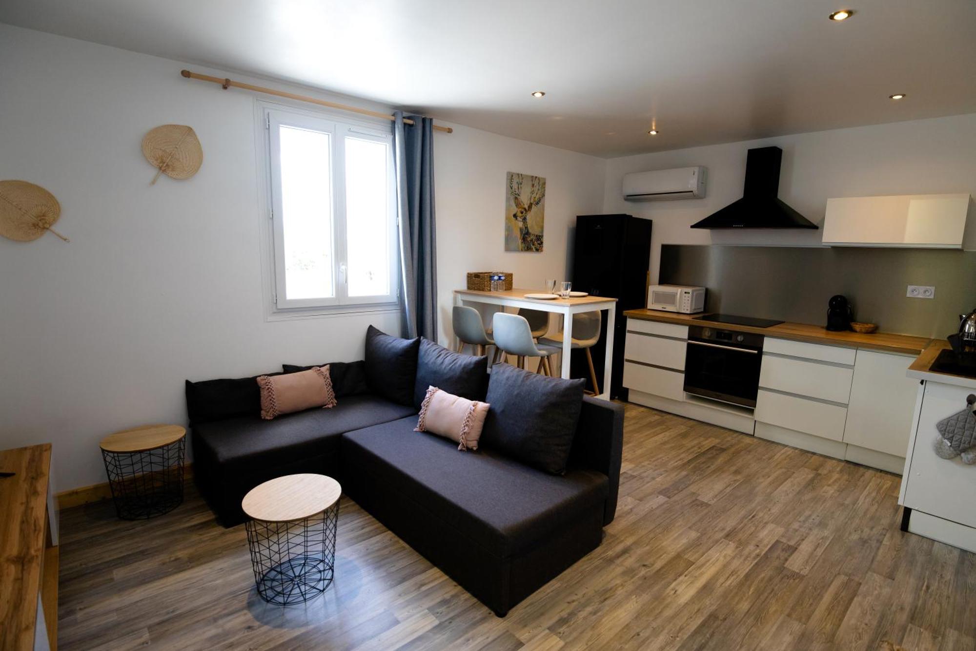 Domaine De La Pinede Guest house Aubenas
